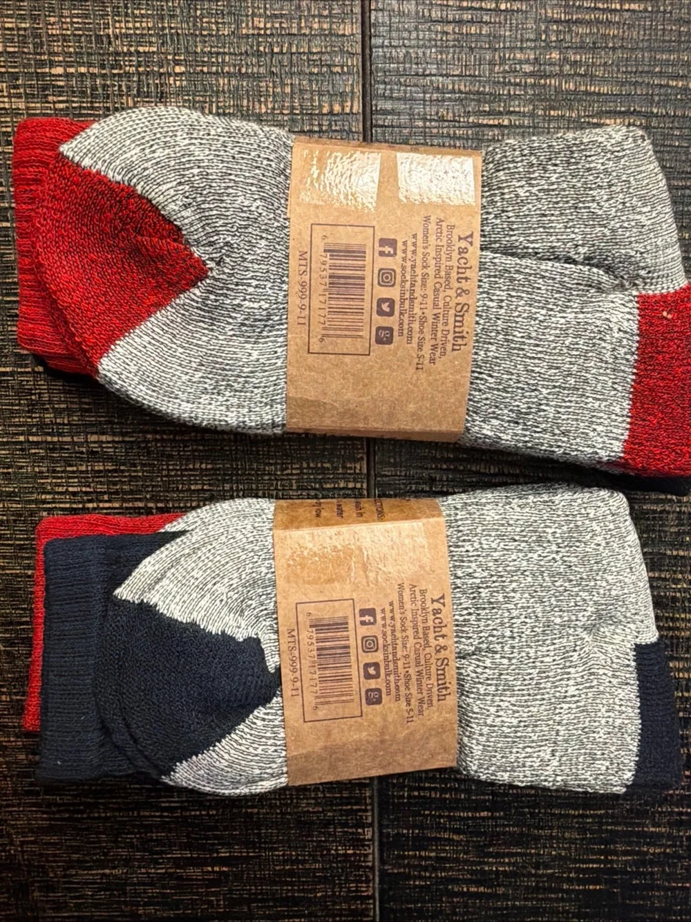 2 pack of 3 set of Women’s shoes size 9-11 Thermal Crew Socks - Black & Gray